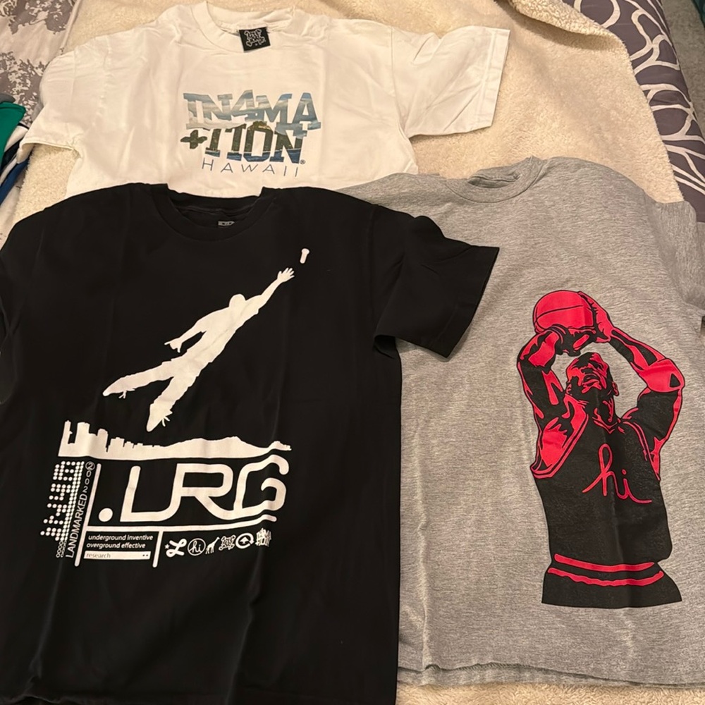 In4mation Hawaii and LRG Collab T-Shirt Lot Bundle Mens Medium